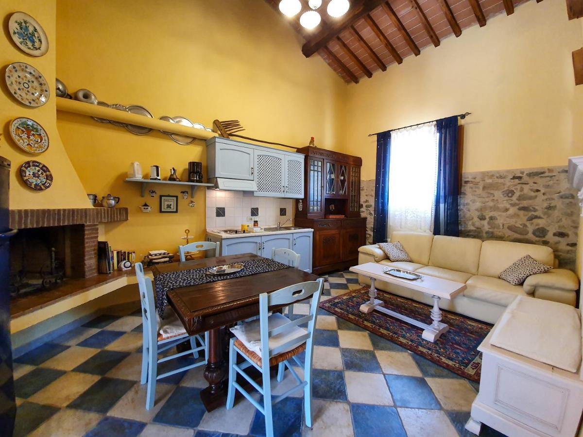 Oasi Lignana Suite Apartments Vellano Exterior photo