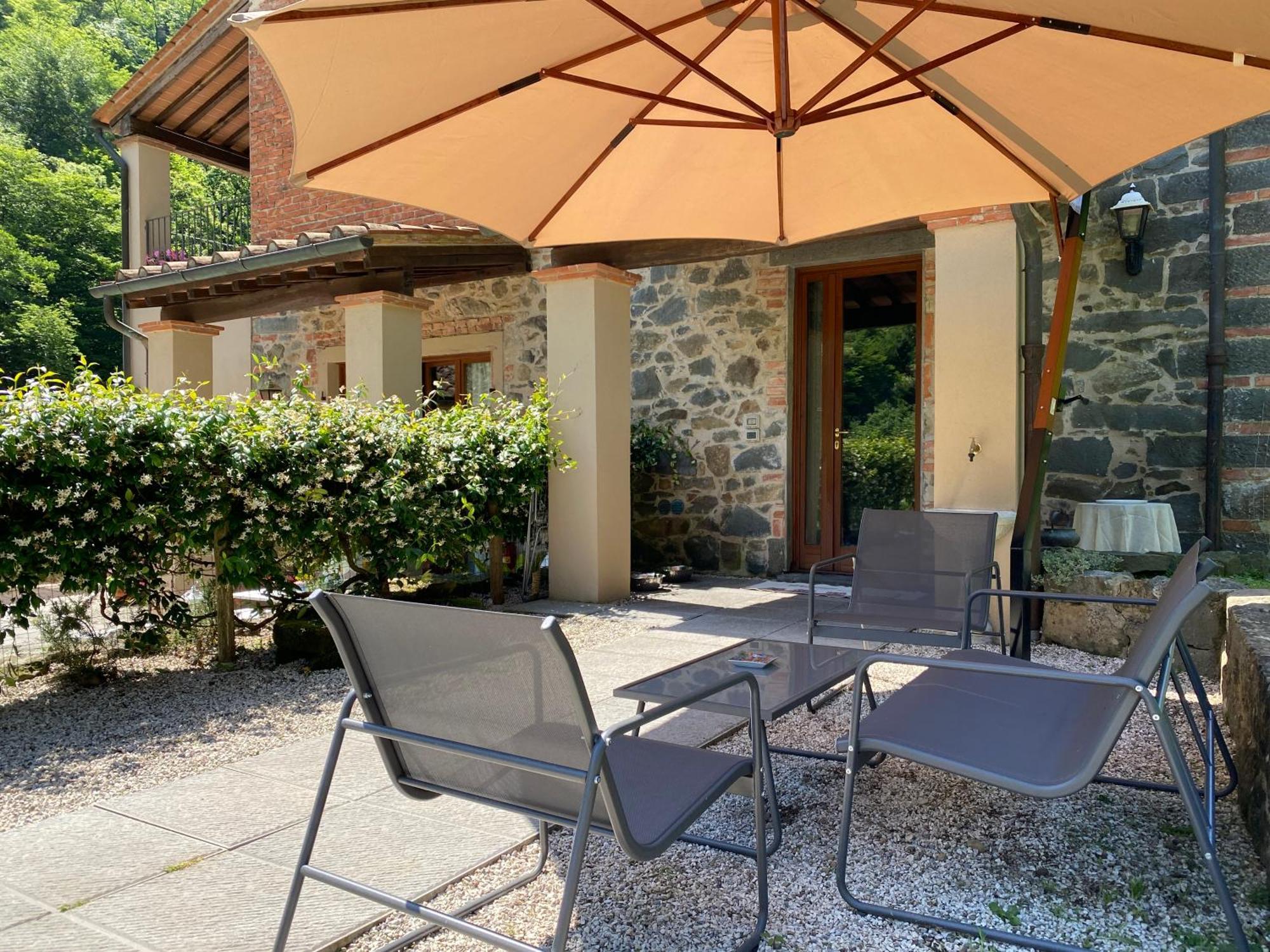 Oasi Lignana Suite Apartments Vellano Exterior photo